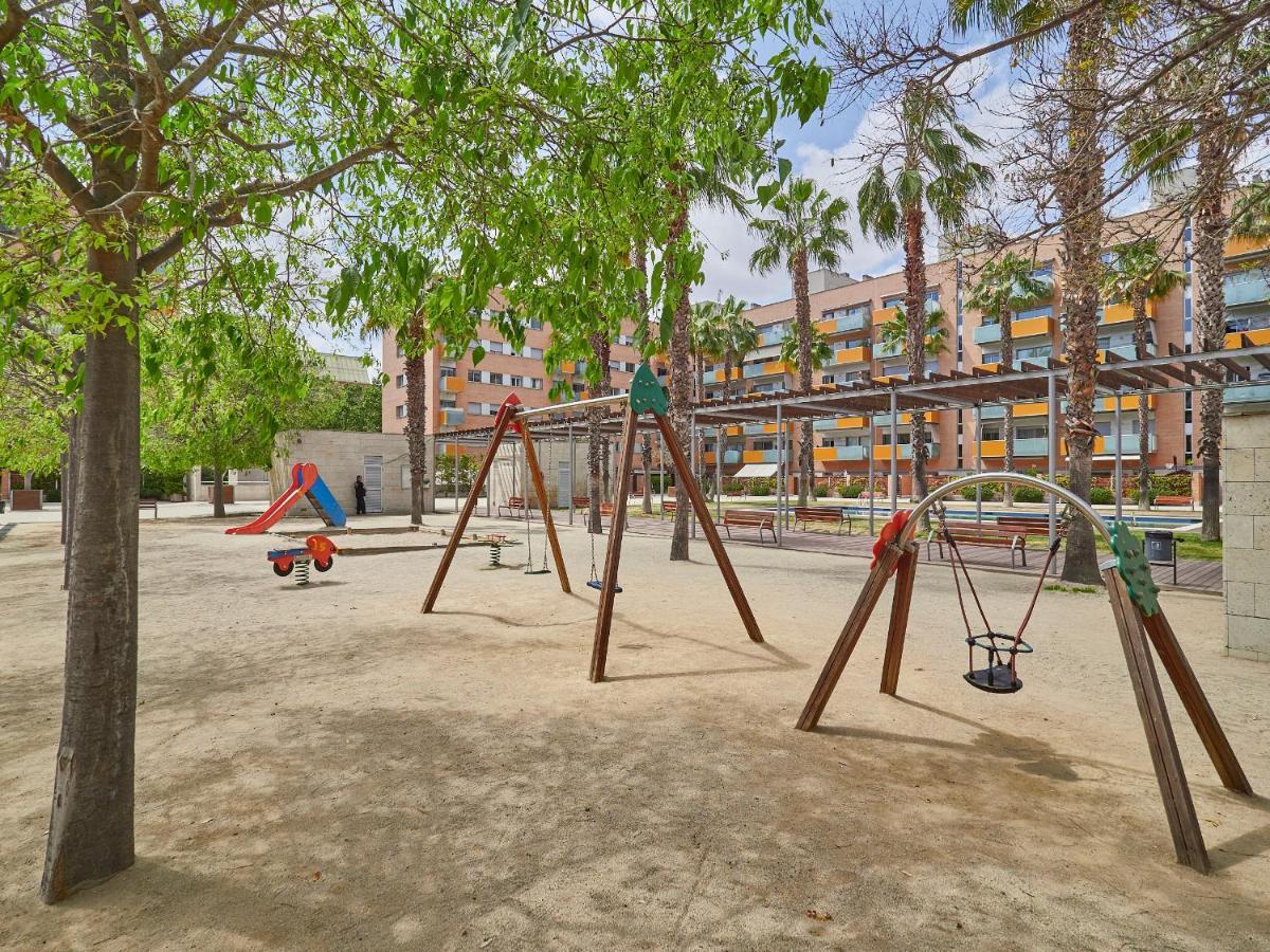 Vila Olimpica Pool Suites Barcelona Exterior foto